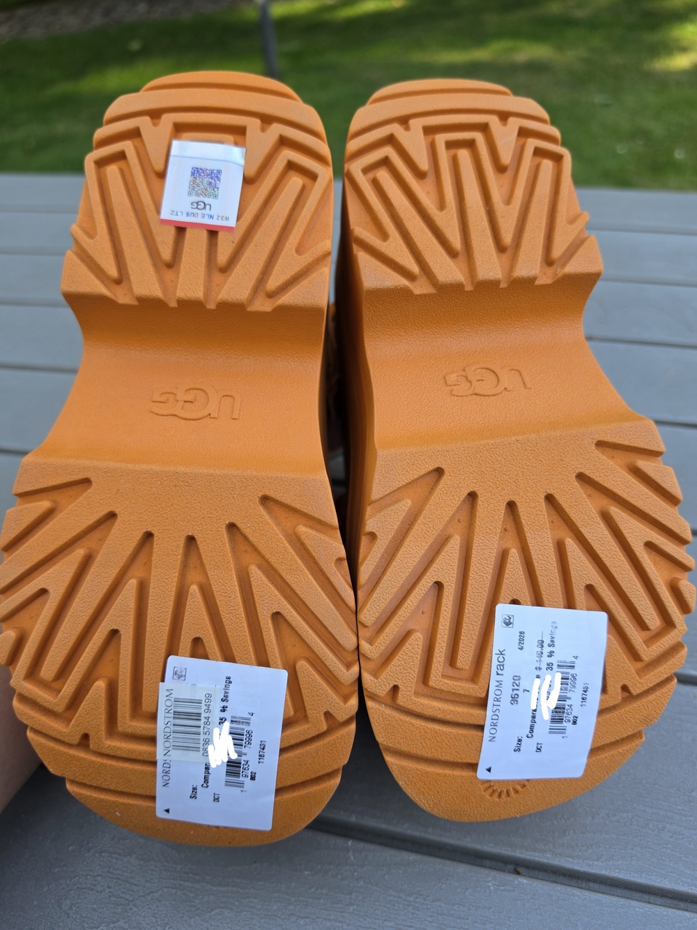 UGG GoldenRise Platform Sandals Dark Apricot Orange Size 7 - Picture 7 of 11